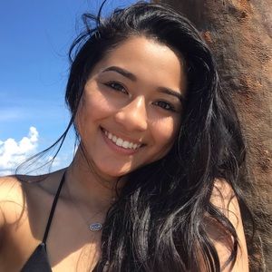 Meet your Posher, Jennie